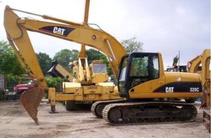 Bedane Antarane Mesin Injeksi Langsung lan Mesin Injeksi Elektronik ing Excavator