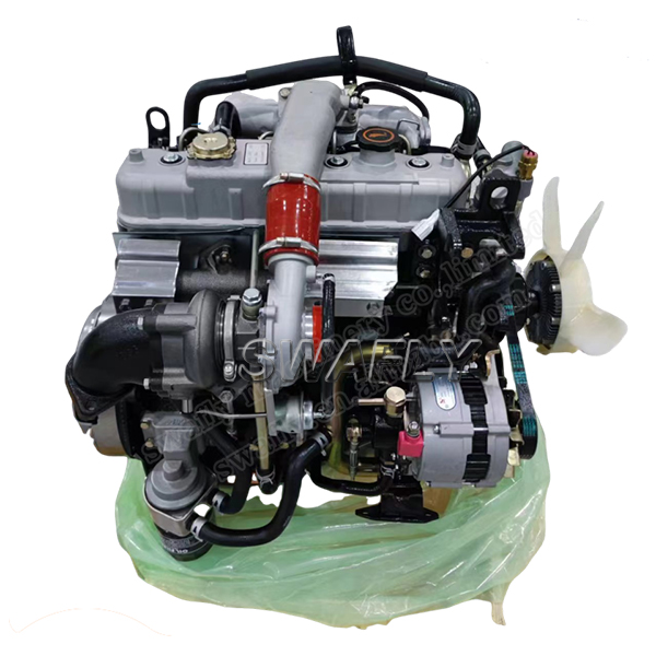 Isuzu 4 Cylinder 4JB1T Lengkap Engine Assembly